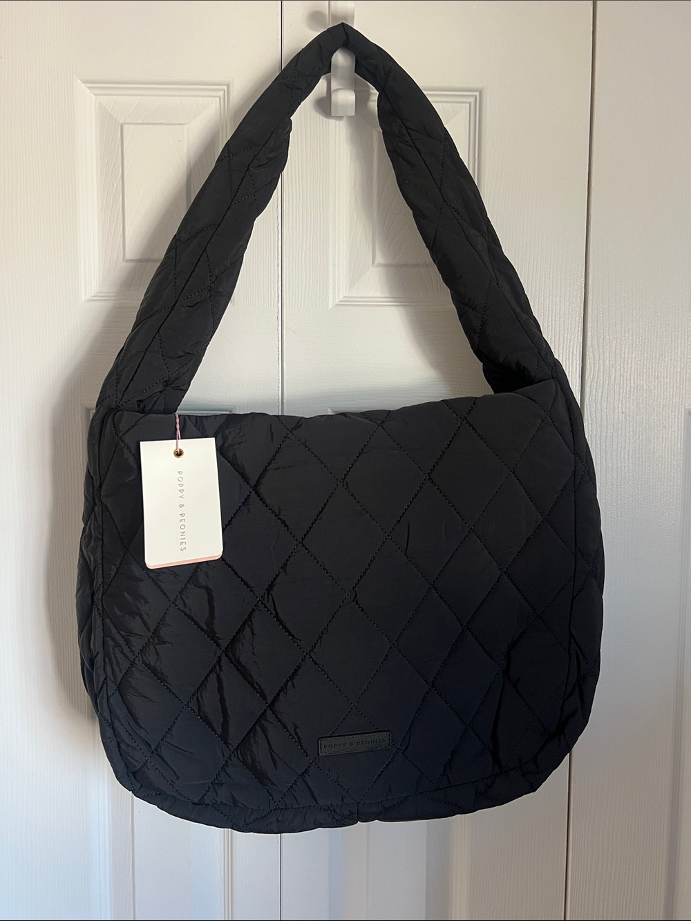 NWT 🔥 Poppy & Peonies Haul It Hobo 🔥